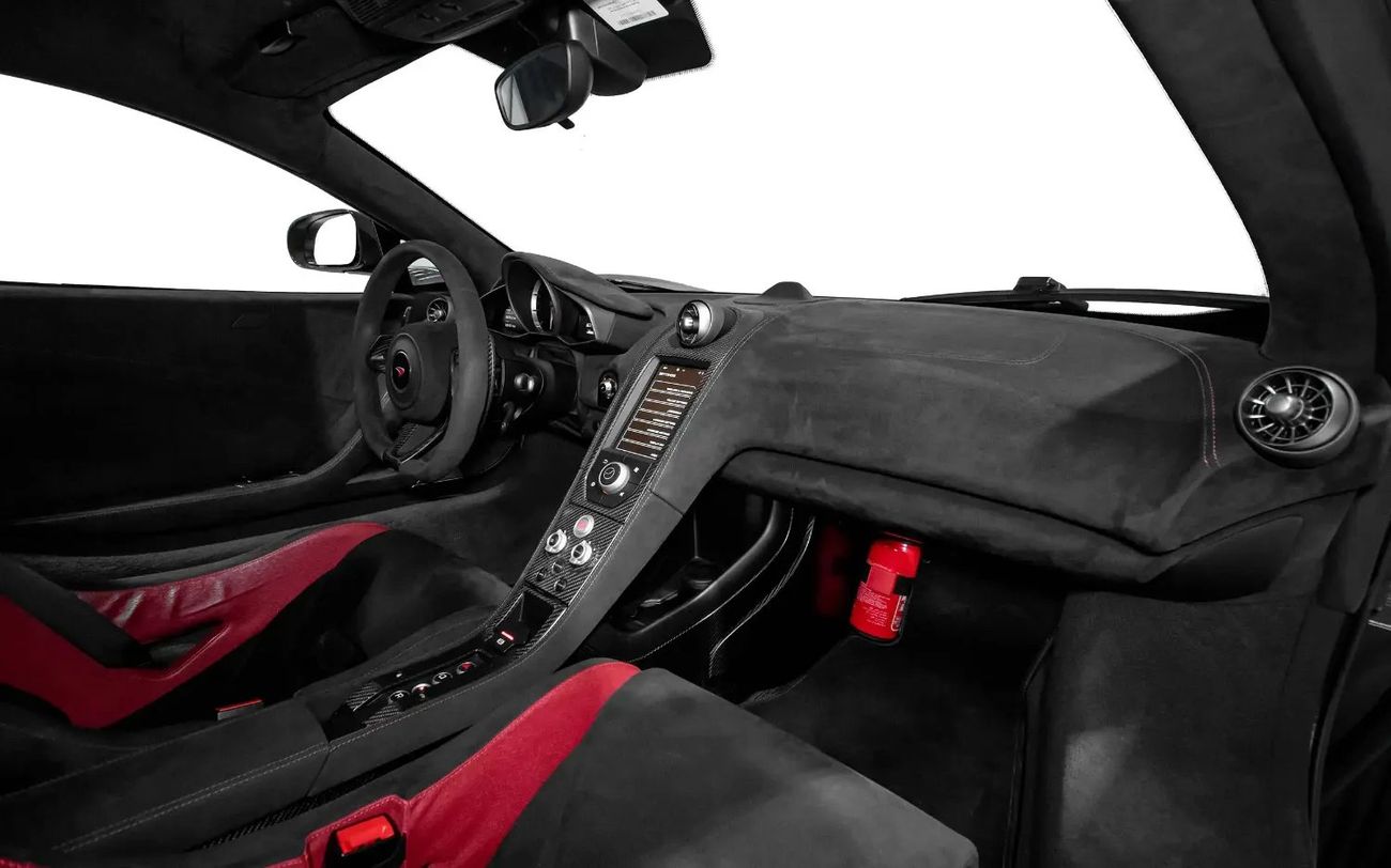 مكلارين 675LT Standard - GCC Spec