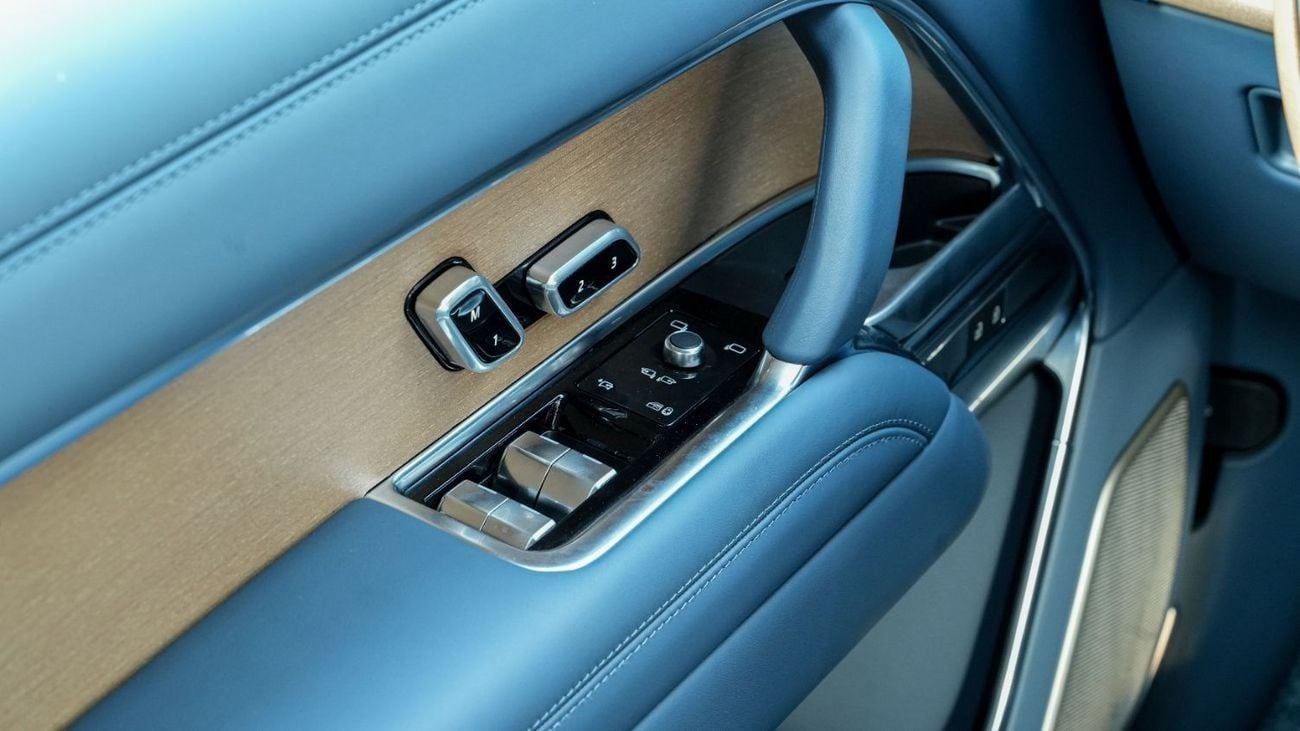 لاند روفر رينج روفر LWB SV P615 4.4L