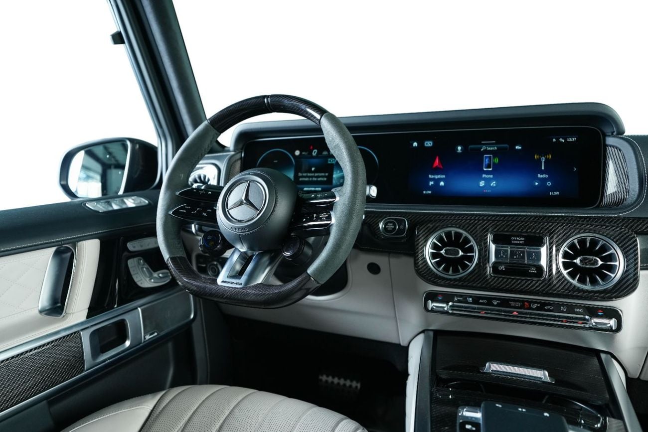 Mercedes Benz G63 AMG STD Full Carbon - GCC - Mercedes Service contract - High Spec Vehicle