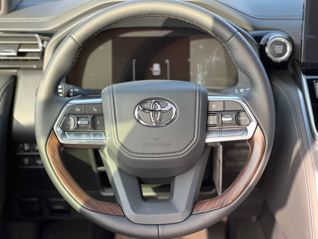 Toyota Land Cruiser GXR 3.5L PTR A/T // 2026 // HIGH OPTION WITH RADAR , LEATHER & POWER SEATS , DVD & BACK CAMERA // SP