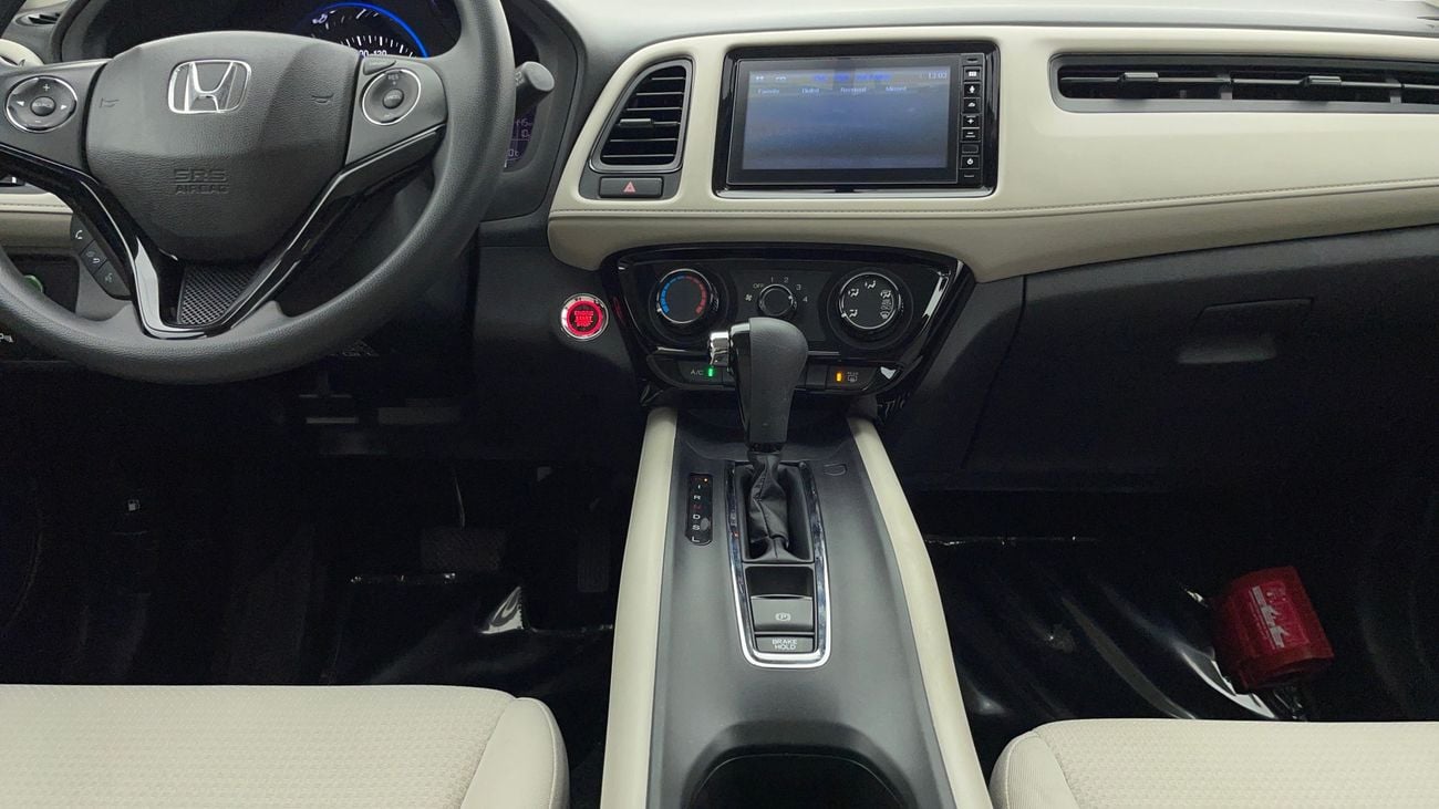 هوندا HRV LX 1.8 | بدون دفعة مقدمة | اختبار القيادة في المنزل