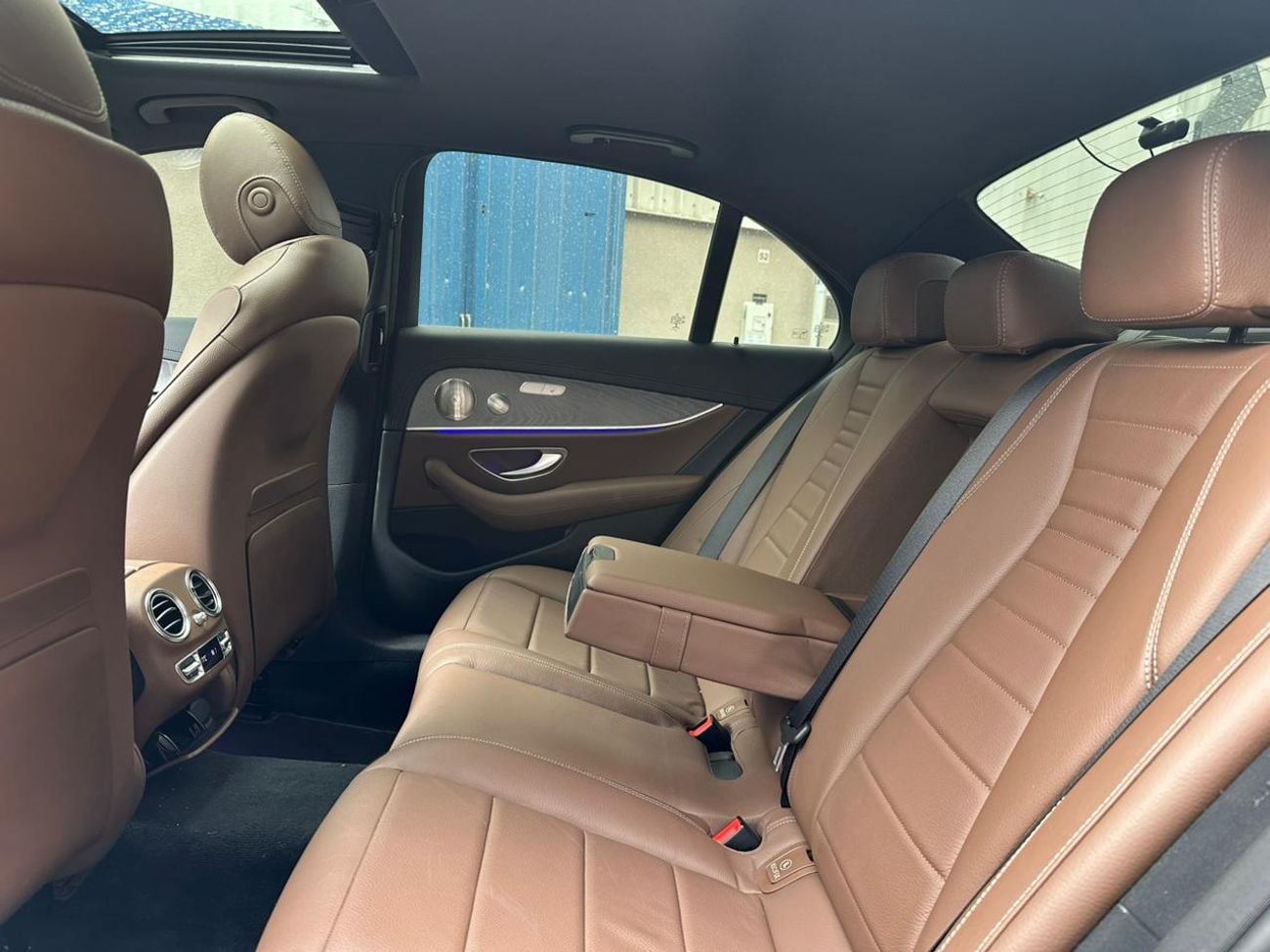 Mercedes-Benz E 350 MERCEDES-BENZ E350 | 2023 | PREMIUM + | KOREAN SPACE