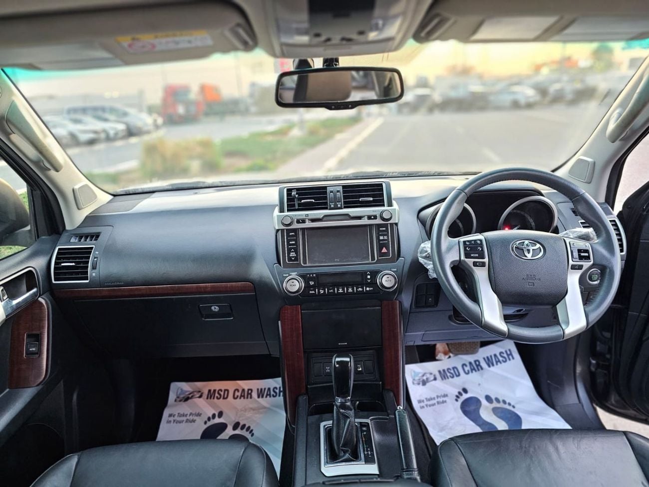 Toyota Prado VX 2.8L LHD V4 Diesel engine Grey Color Automatic transmission 4WD 7 Seater 5 Doors
