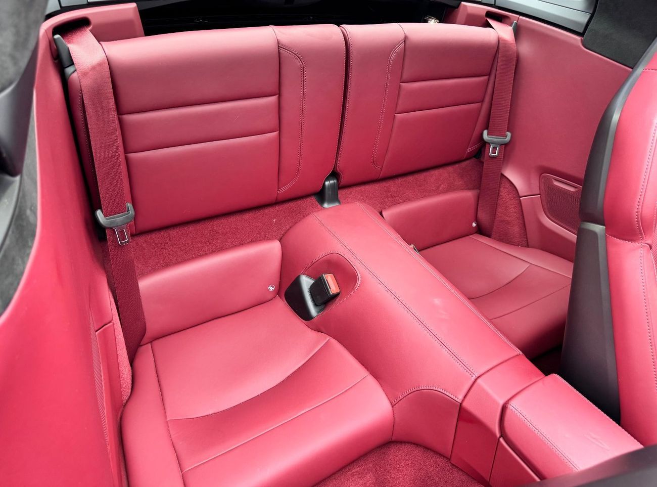 Porsche 911 Targa 4 3.0L (380 HP) 2022 Porsche 911 Targa 4, 2025 Porsche Warranty, Full Porsche Service History,