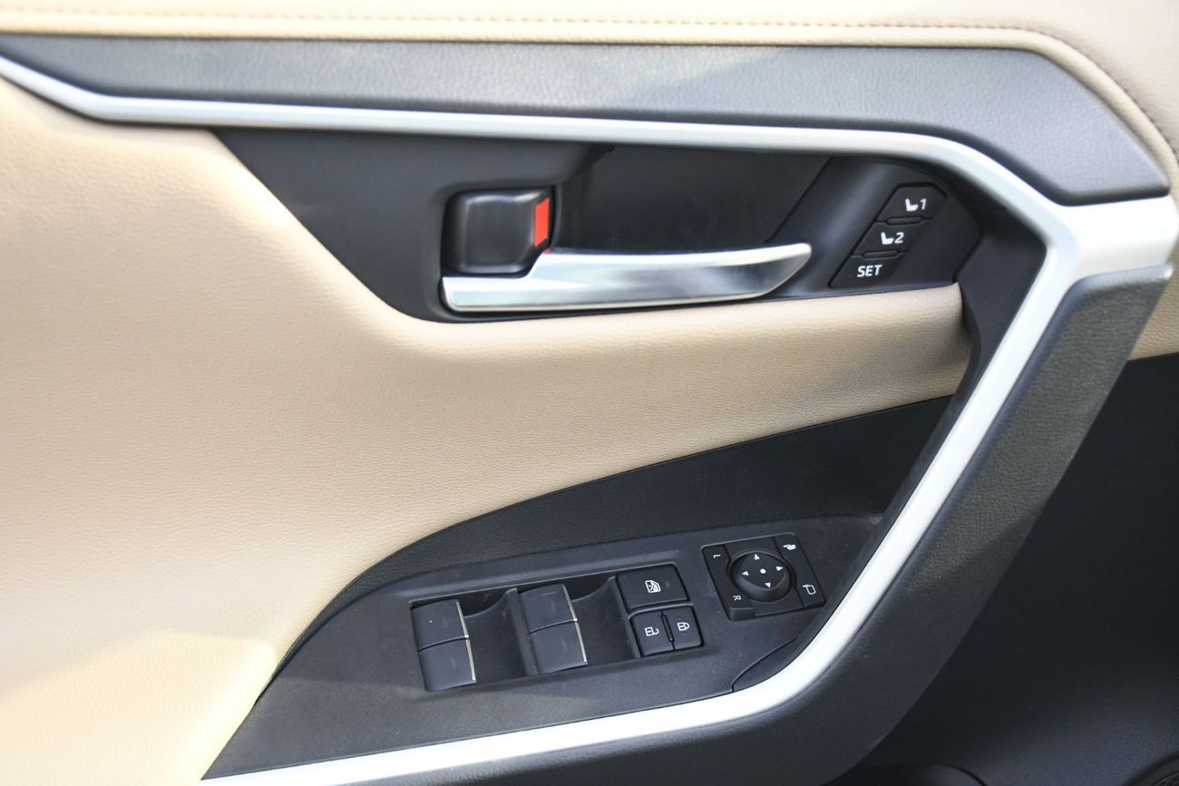 Toyota RAV4 Limited 2.5L Hybrid With Rader Remote Strat BSM