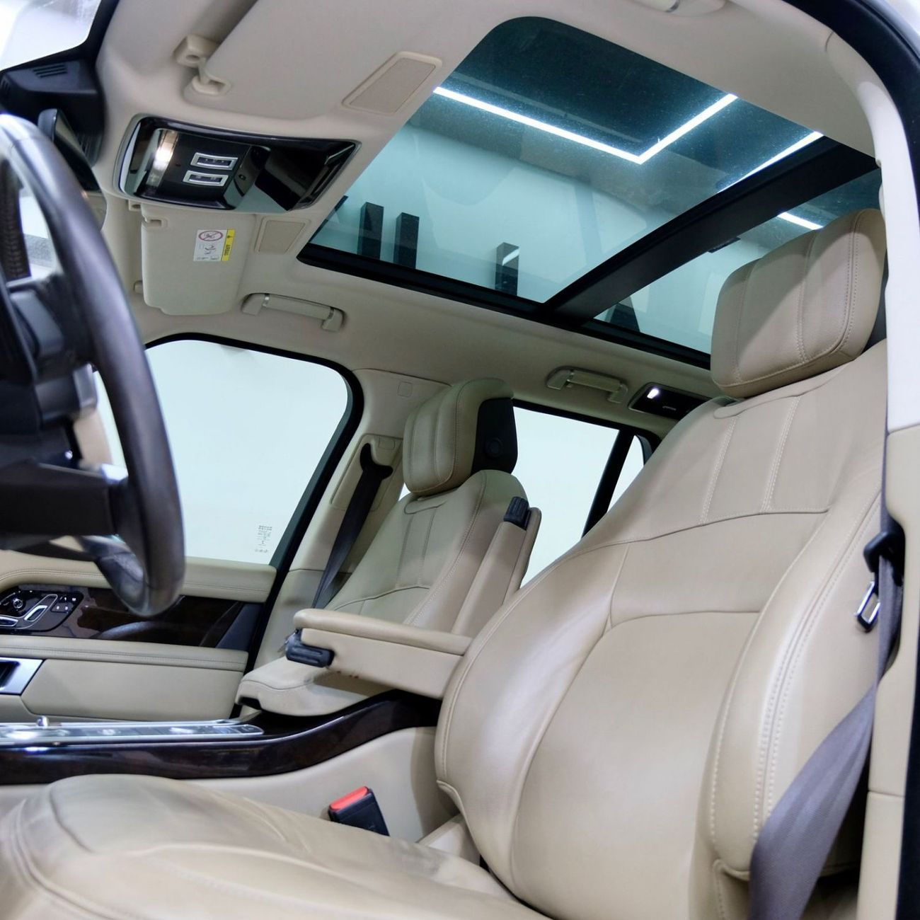 لاند روفر رينج روفر HSE 3.0L (375 HP)