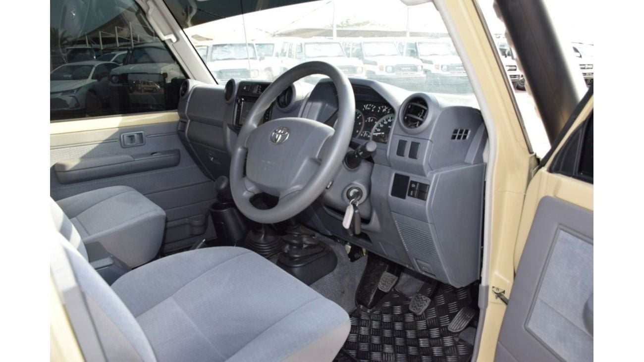 Toyota Land Cruiser Pick Up