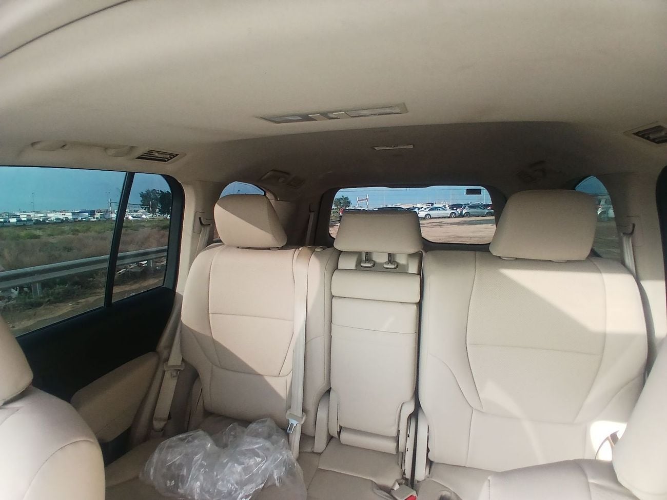 تويوتا لاند كروزر Toyota landcruise 2022MODEL 4.0L petrol Engine v6 Colour Brown push start Sunroof Transmission Autom