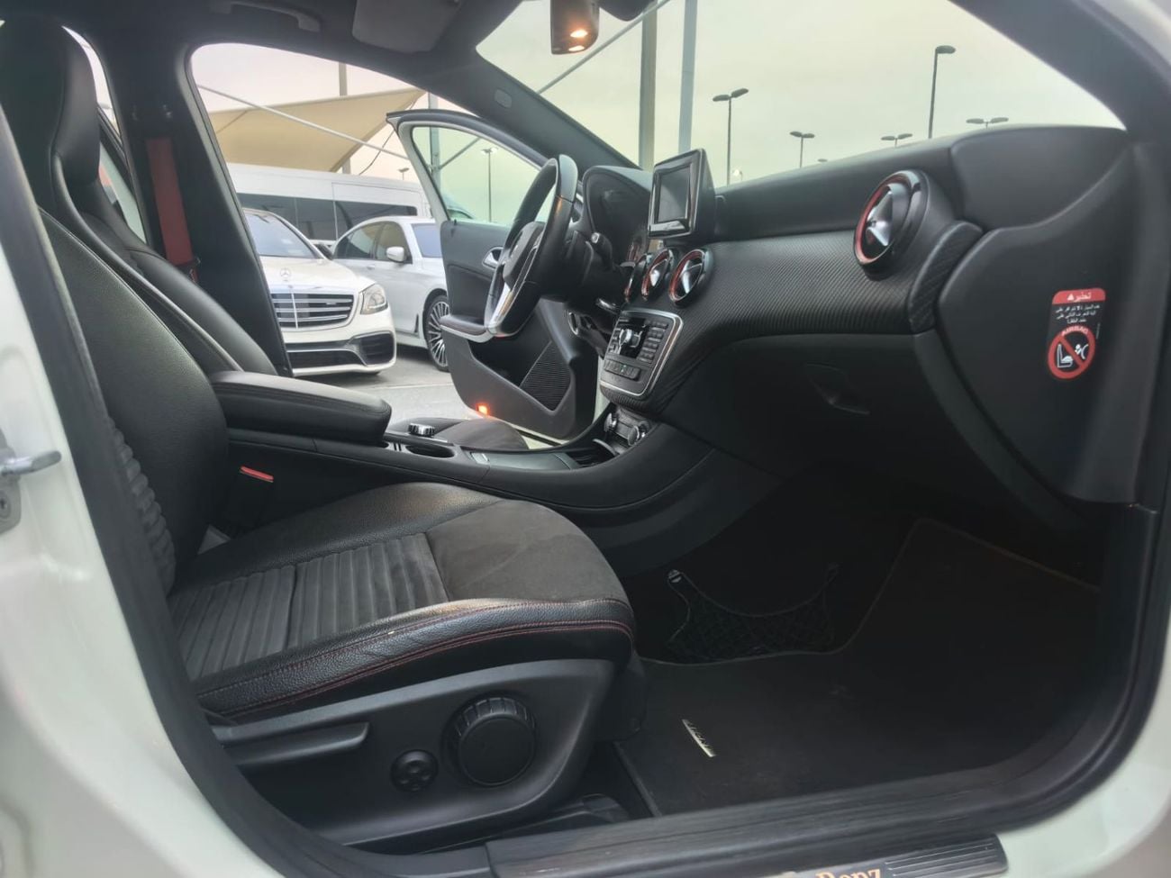 مرسيدس بنز A 250 Sport AMG 2.0L