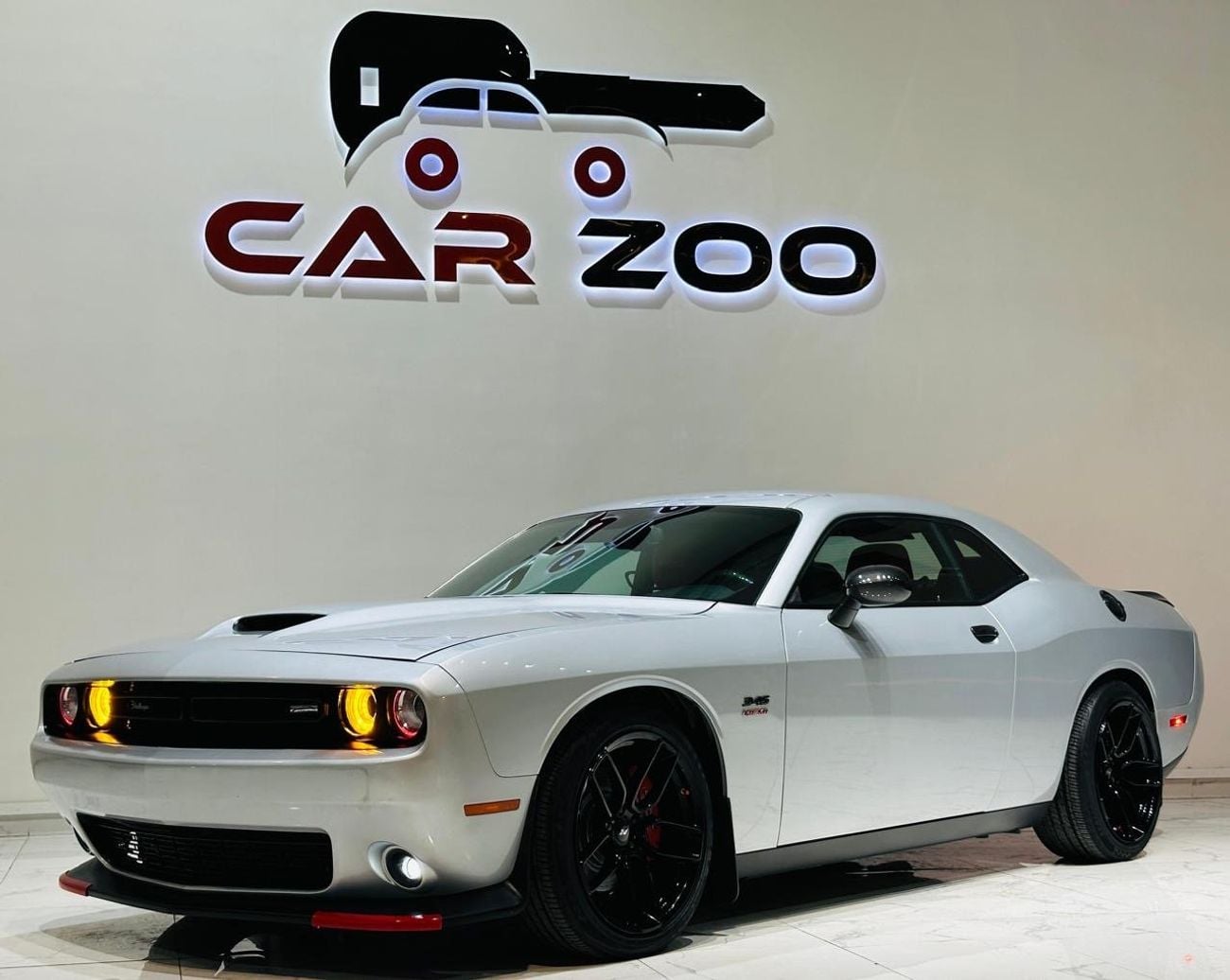 دودج تشالينجر R/T 5.7L (370 HP)