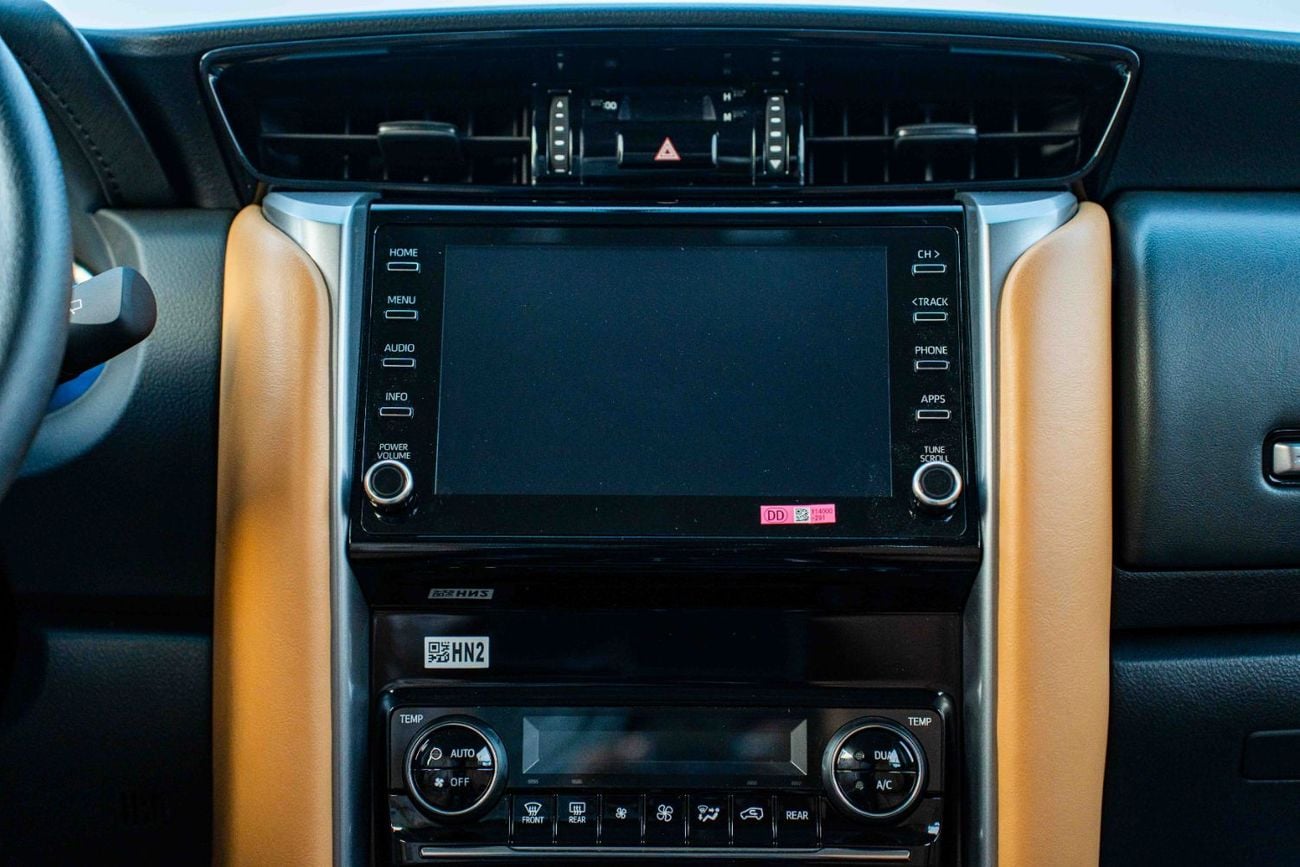 تويوتا فورتونر Toyota Fortuner 2026 2.7L 4×4 SUV  black