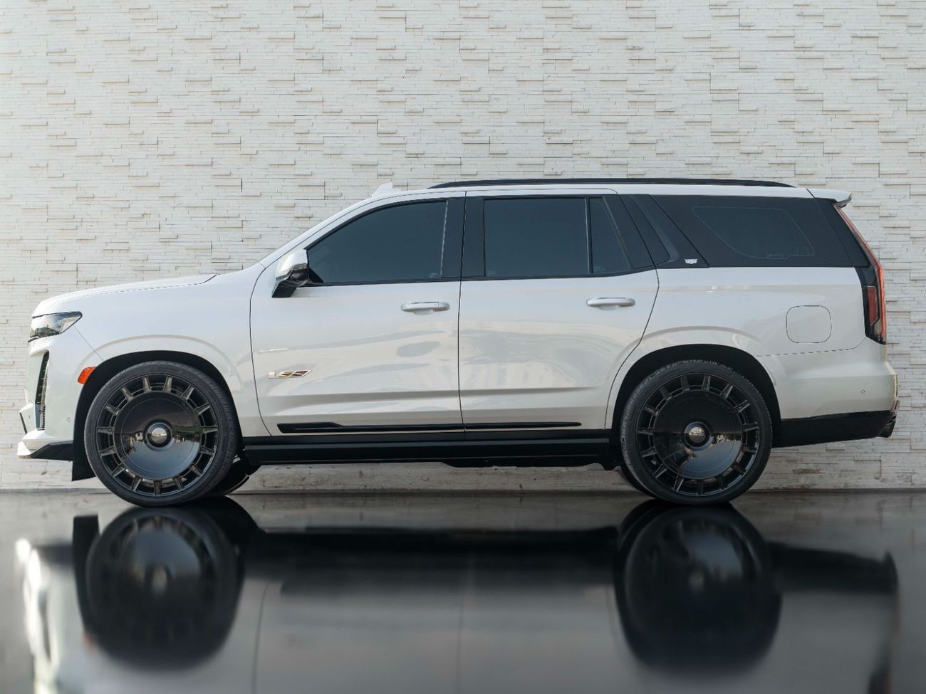 كاديلاك إسكالاد Escalade-V 6.2L