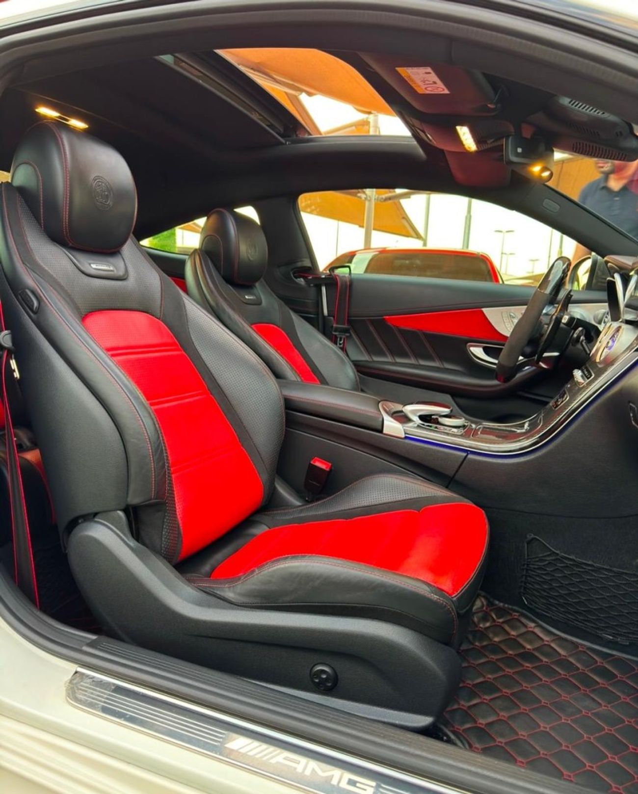 مرسيدس بنز C 63 كوبيه