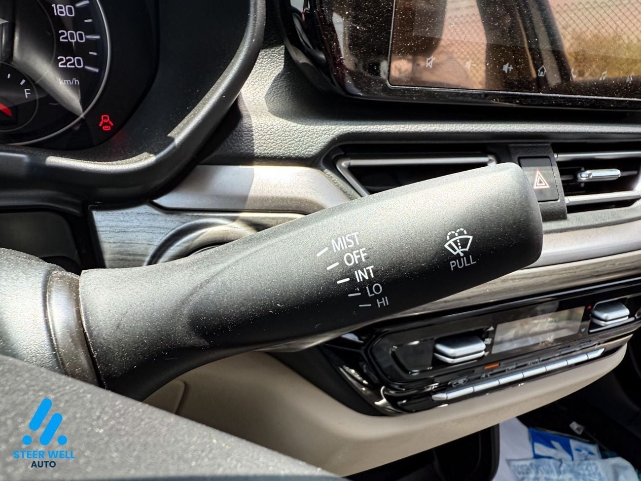 سوزوكي دزاير 2026 GLX 1.2-litre 4-cylinder petrol engine - 5 Speed AT - 9 inch Touchscreen - EXPORT