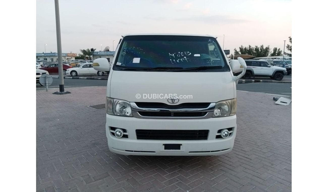 تويوتا هاياس TOYOTA HIACE RIGHT HAND DRIVE (PM1005)
