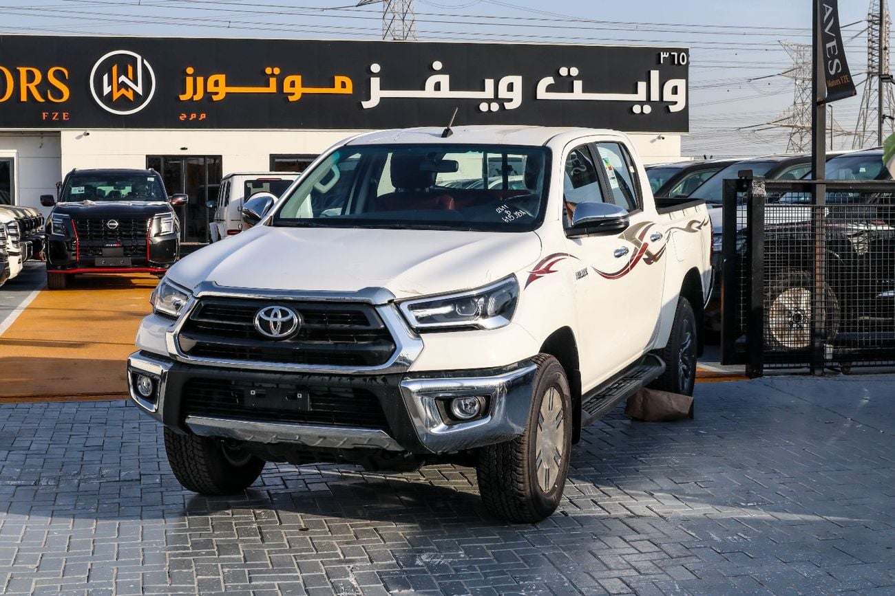 تويوتا هيلوكس Toyota Hilux (TGN126) 2.7L Pick-Up 4WD Double Cab – 2026 Model (A/T, White exterior, Red interior, w