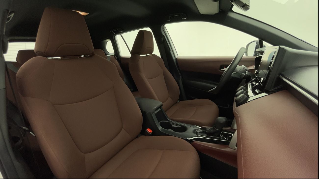Toyota Corolla Cross 2023 XL | AED 1022/Month | 0 DP | 30 Day Return | Warranty | Service History