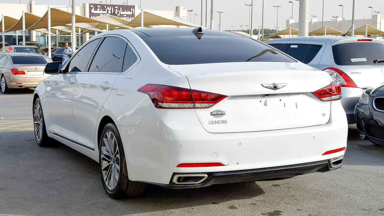 Hyundai Genesis 3.8