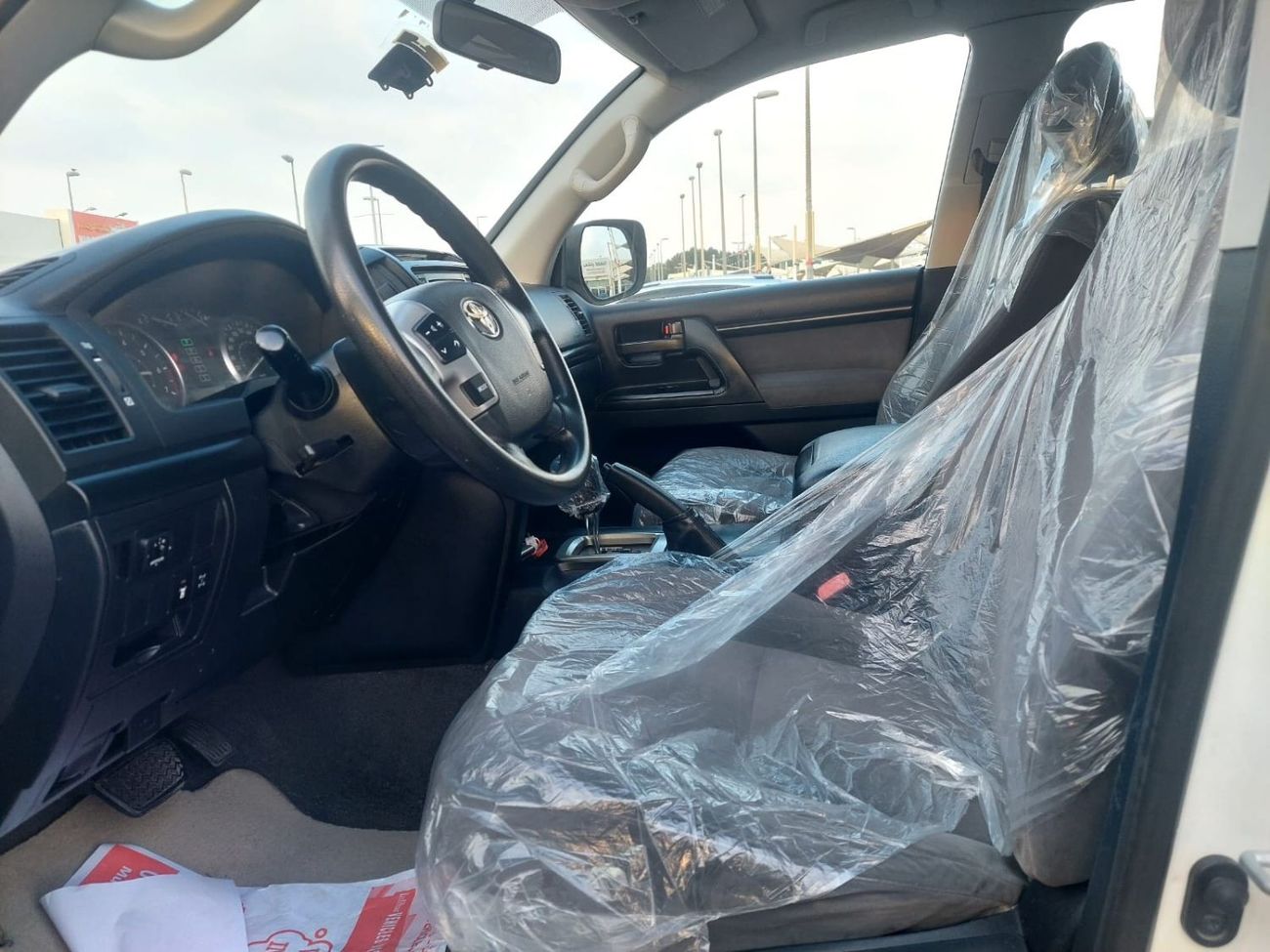 Toyota Land Cruiser 200 4.0L V6 PETROL AUTOMATIC TRANSMISSION