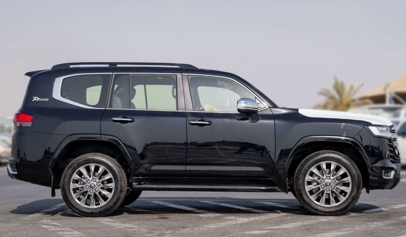 تويوتا لاند كروزر LC300 VX 3.3D AT MY2025 – BLACK
