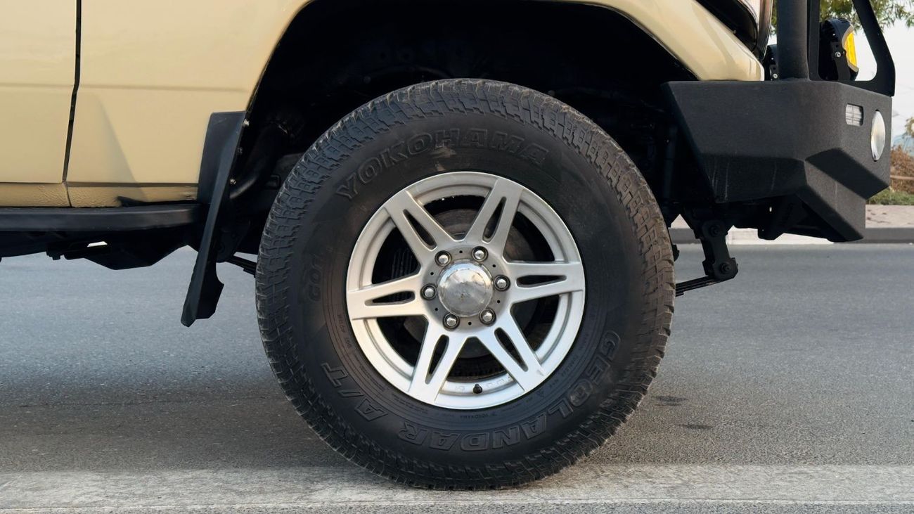 Toyota Land Cruiser 70 HARD TOP | RHD | 4.2L DIESEL ENGINE | MANUAL TRANSMISSION | AIR SNORKEL | PREMIUM BULL BAR INSTALLED