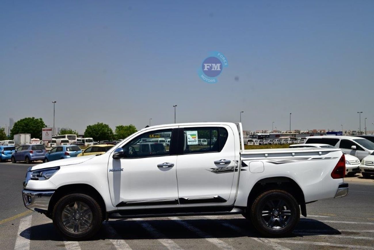 Toyota Hilux Double Cab SR5 2.7L Petrol 4WD 5 Seater Manual