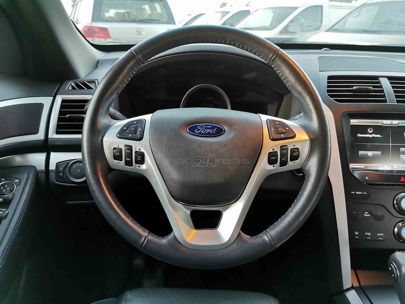 Ford Explorer 3.5L, 18" Rims, Front & Rear A/C, Multi Drive Mode Option, Leather Seats, Rear Camera (LOT # 575)