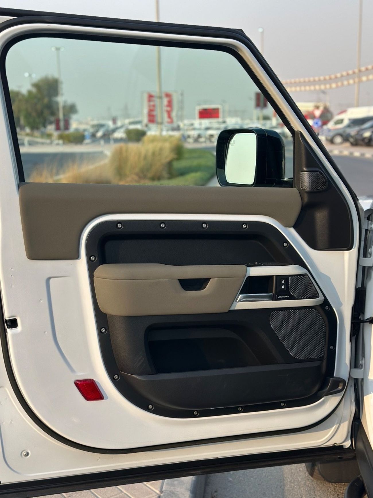 Land Rover Defender P300 90 S 2.0L (5 Seater)