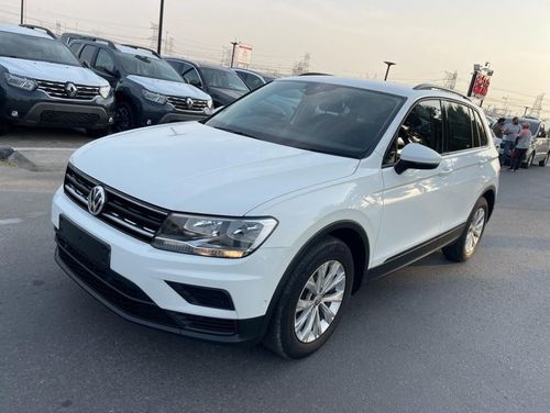 Volkswagen Tiguan English