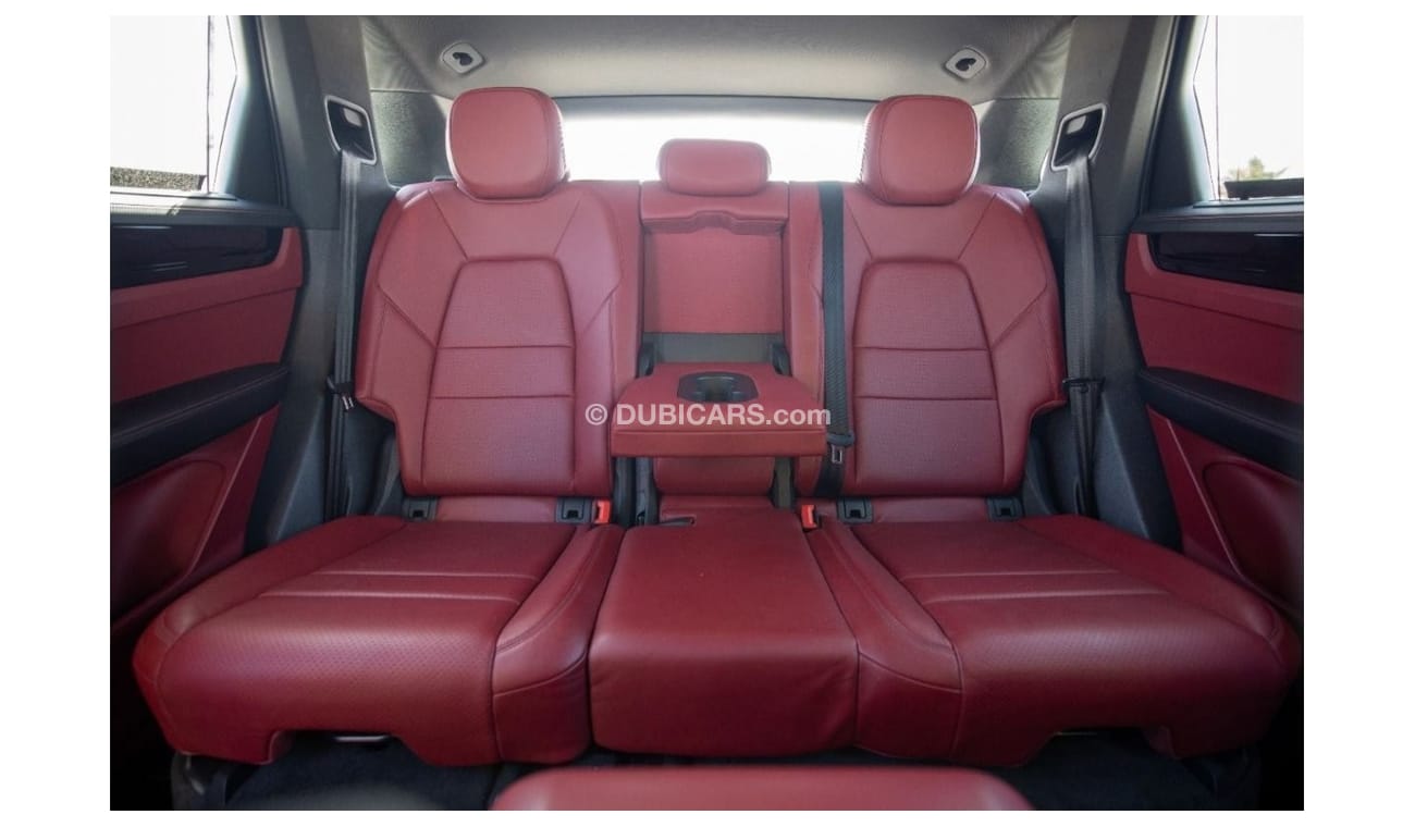 Porsche Cayenne Porsche Cayenne V6 GCC 2019 Under Warranty