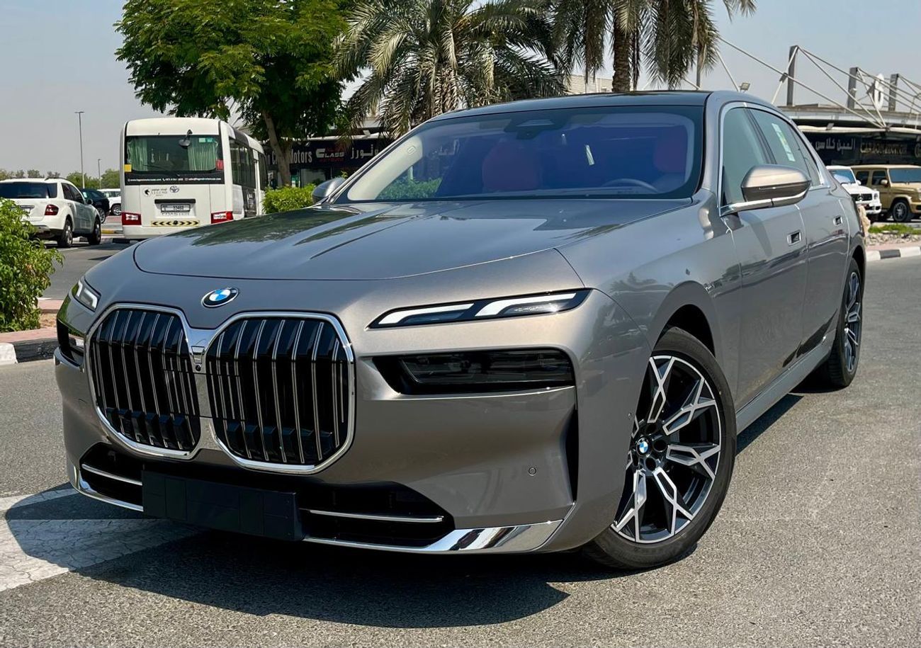 BMW 735i Under Warranty & Service 2026 GCC