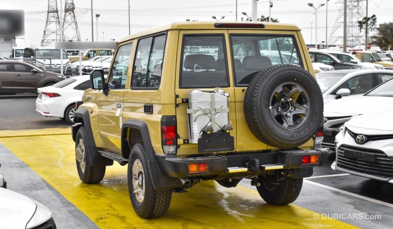 Toyota Land Cruiser Hard Top 4.0L V6 Petrol M/T