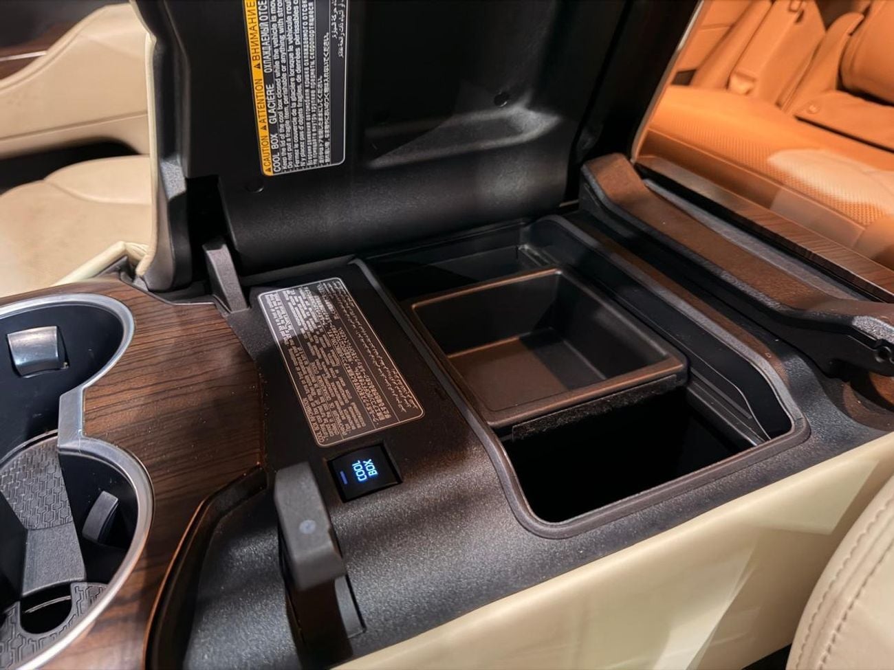 Toyota Land Cruiser GXR 3.5L