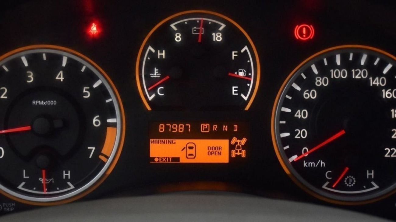 Nissan Armada EXCELLENT DEAL for our Nissan Armada SE ( 2015 Model ) in Black Color GCC Specs