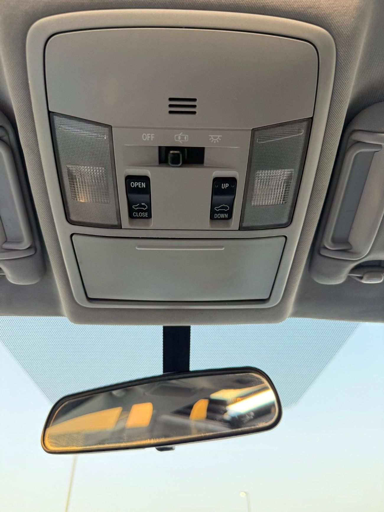 تويوتا راف ٤ Hybrid XLE 2.5 L full option