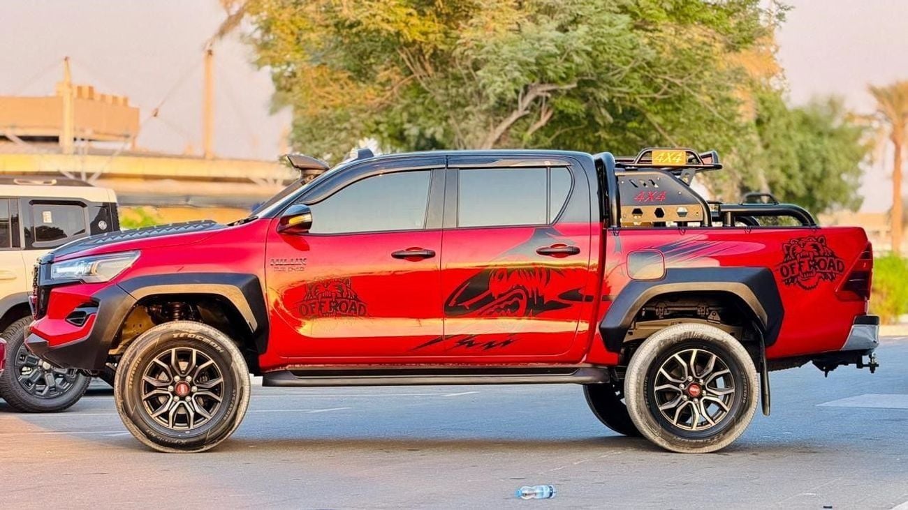 تويوتا هيلوكس -