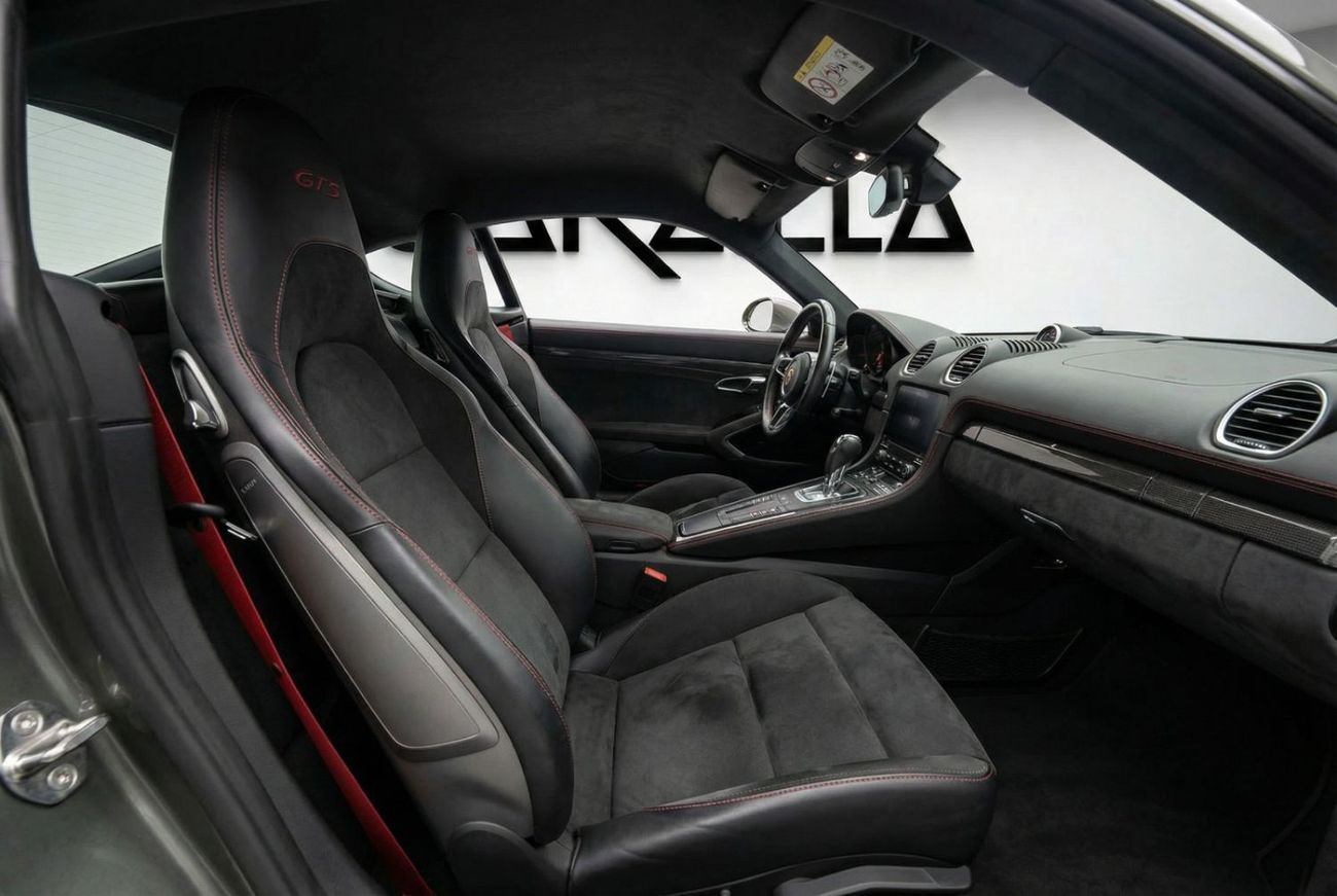 Porsche 718 Cayman GTS 2.5L AED 8,812 / Monthly l 0% Downpayment l Porsche Cayman 718 GTS