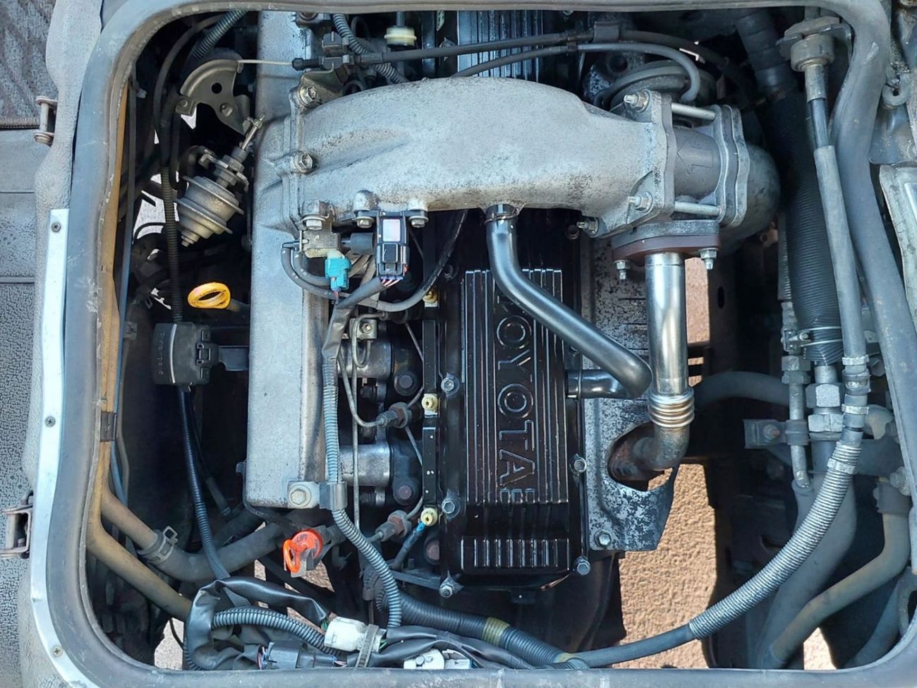 تويوتا كوستر 2002 TOYOTA COASTER BUS RHD 4.1 L DIESEL AUTOMATIC (PM11068)