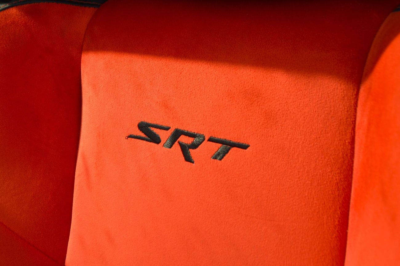 دودج تشالينجر R/T 5.7L (370 HP)