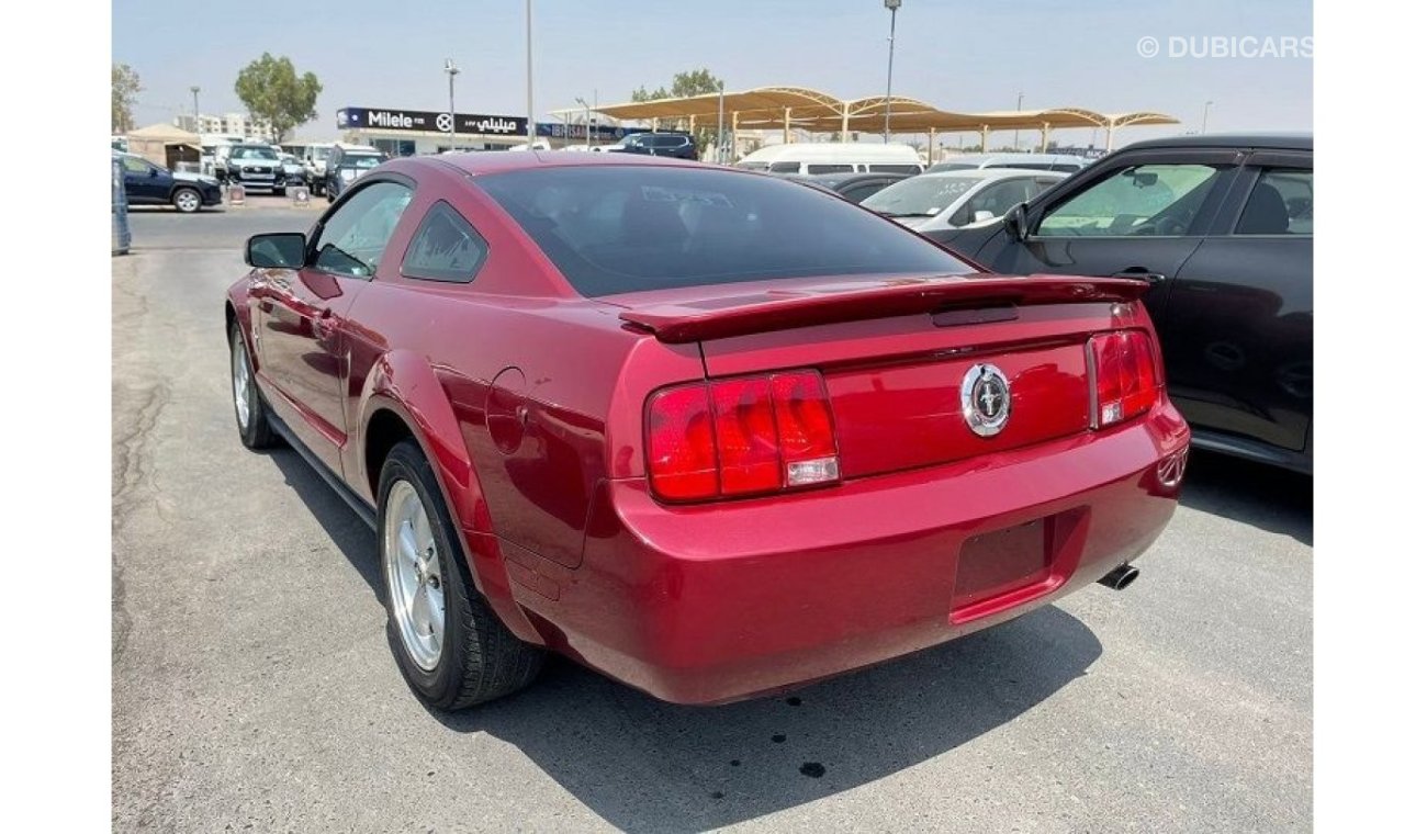 فورد موستانج FORD MUSTANG 2008 MAHROON