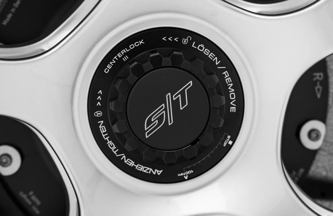 Porsche 911 4.0L F6 Naturally Aspirated Engine