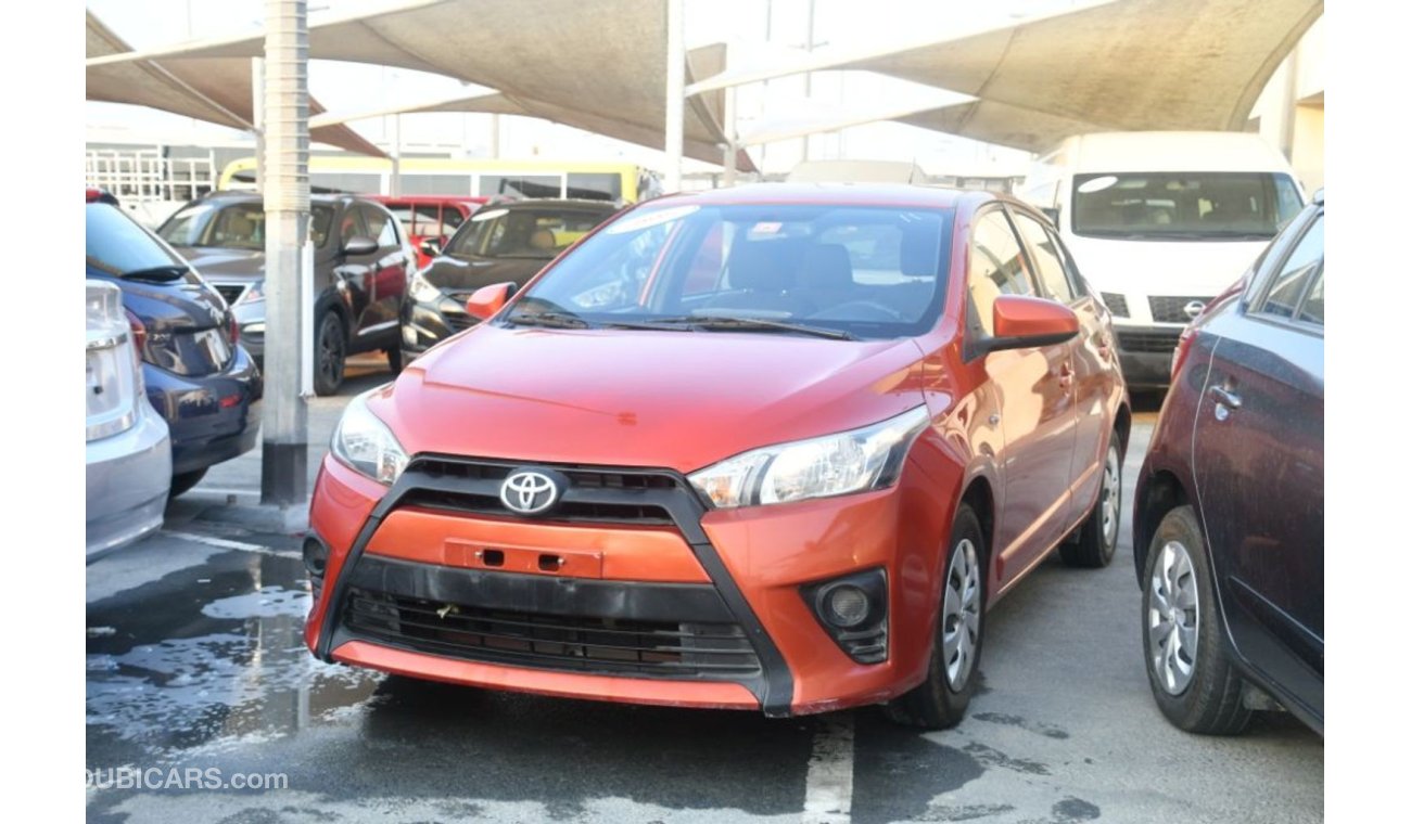 Toyota Yaris 2015 Gcc without paint without accidents