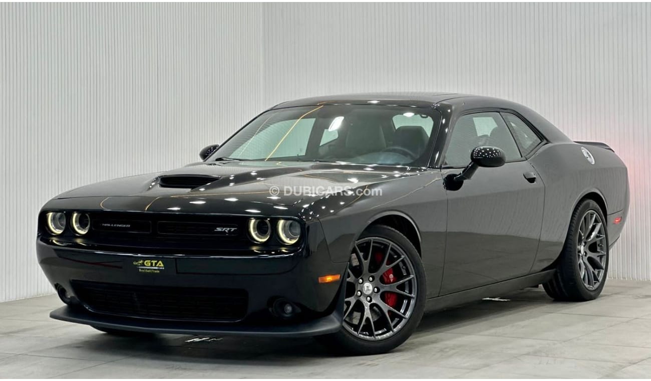 Dodge Challenger SRT 392 2015 Dodge Challenger SRT, Full Options, Excellent condition, GCC