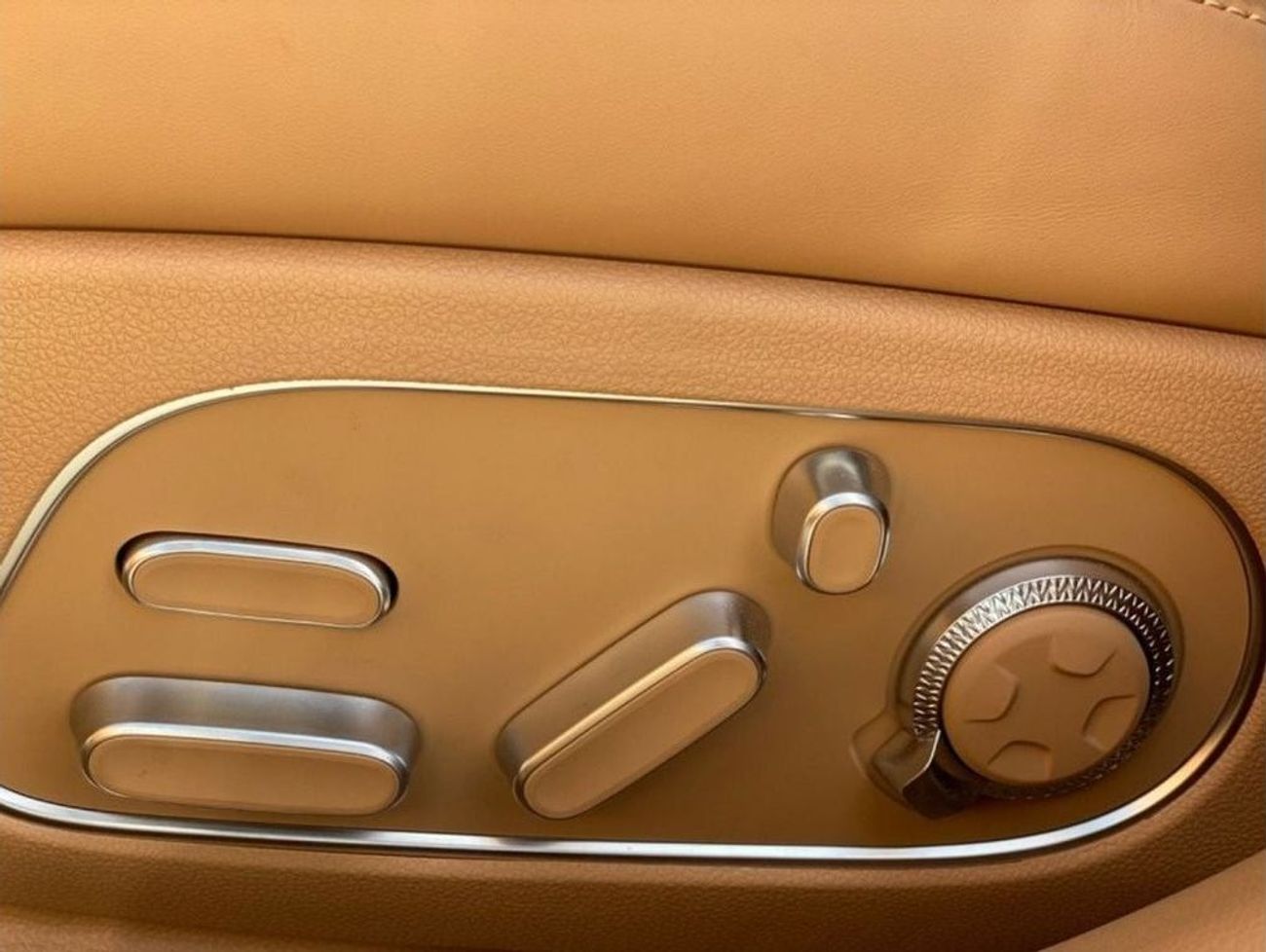 Hyundai Genesis G90 | 3.5 L GCC  | Brand new | model 2023