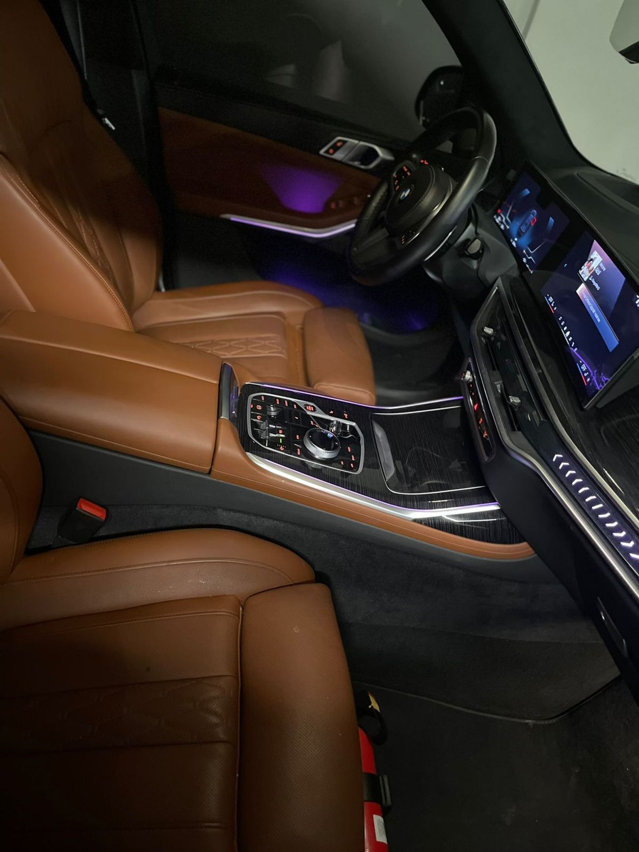 بي أم دبليو X7 xDrive40i Luxury M Sport Package 3.0L