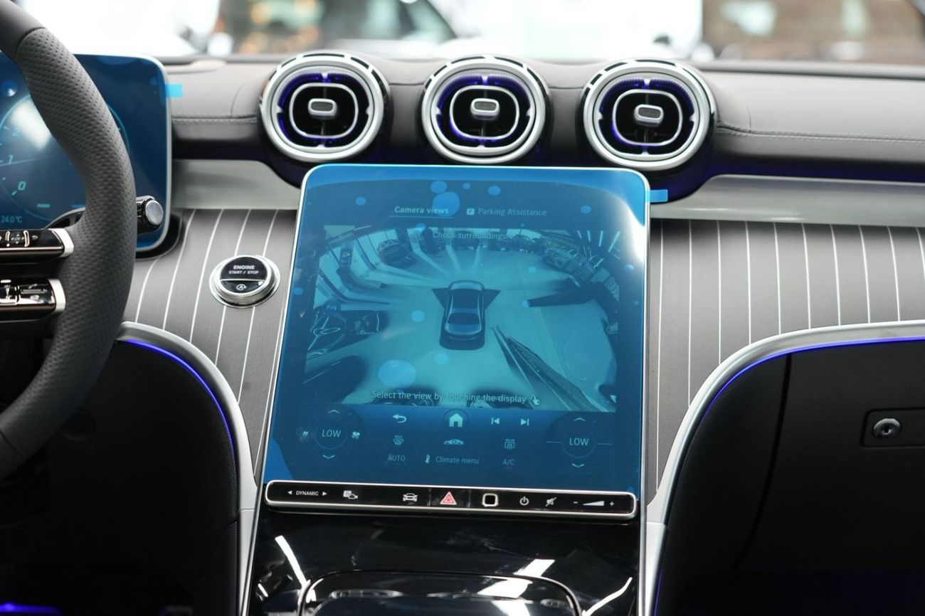 مرسيدس بنز C 200 Mercedes-Benz C 200 | 2026 GCC 0km | Agency Warranty | AMG Package