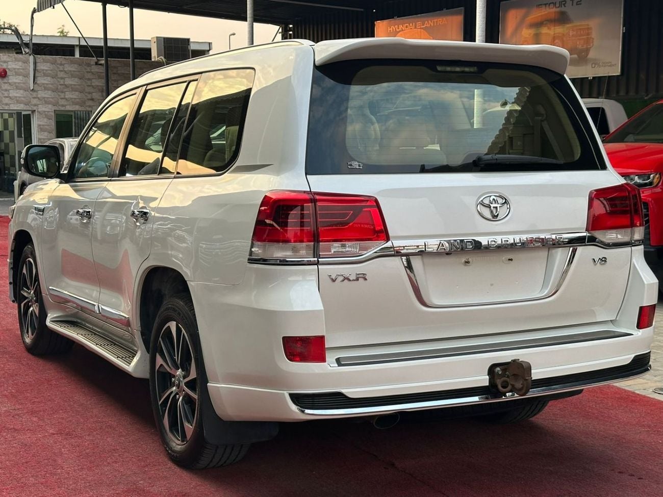 Toyota Land Cruiser VXR 4.6L 4WD