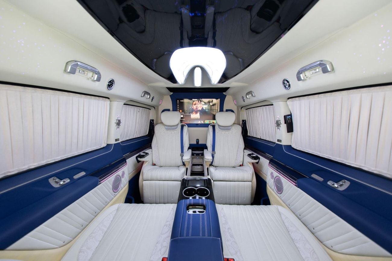 Mercedes Benz V300 AVANTGARDE 1 из 28 версии Magellan Edition, созданной по мотивам роскошной яхты.| By Limgene