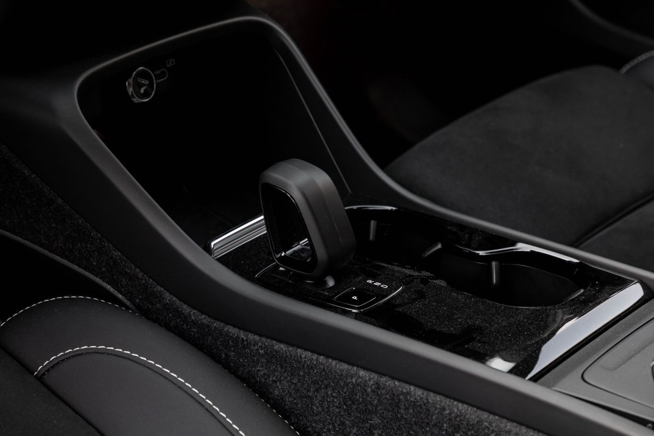 فولفو C40 C40 Twin Plus | 1,861 P.M | 0% Downpayment | Agency Warranty!