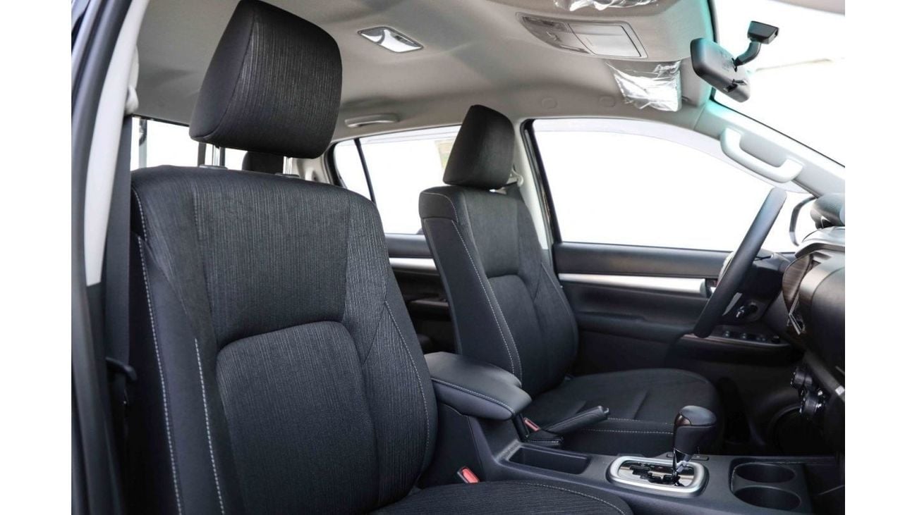 تويوتا هيلوكس تويوتا هايلكس 2024 4x4 DC 2.7 HI - أسود من الداخل أسود | تصدير فقط